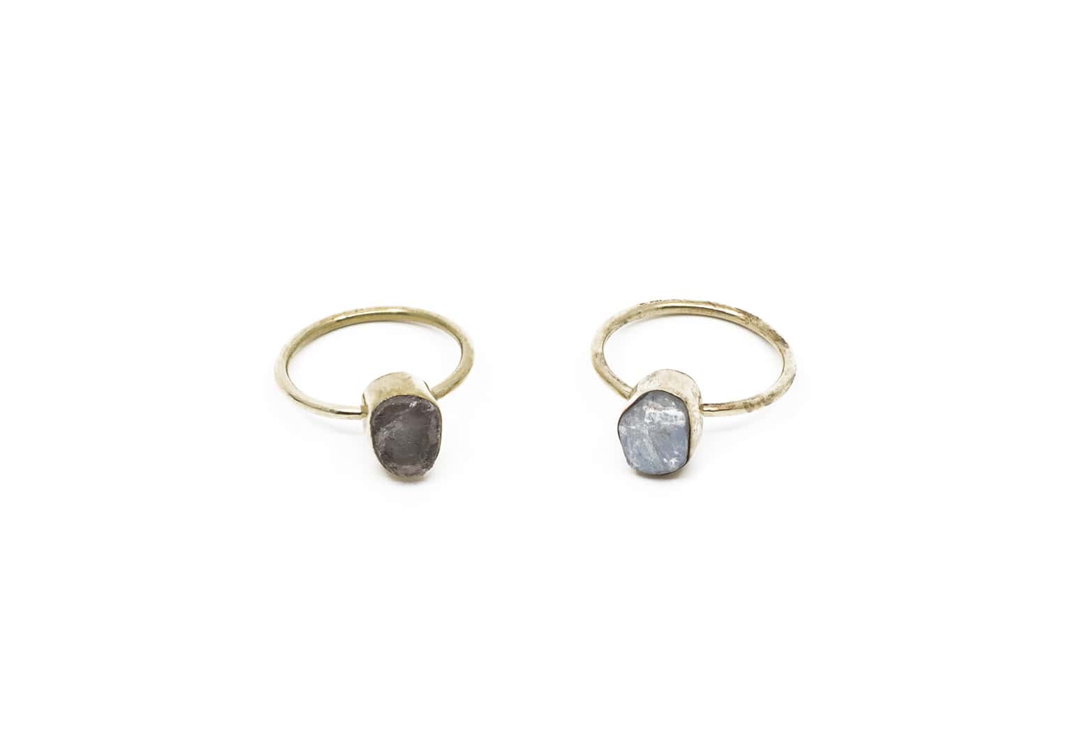 Fingerring aus nickelfreiem Messing in 2 Stein Varianten