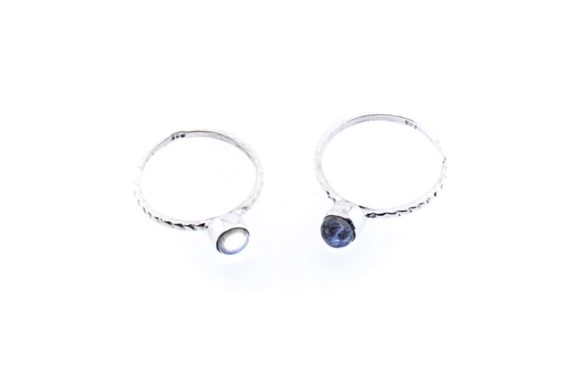 Awen ring made of 925 silver with labradorite