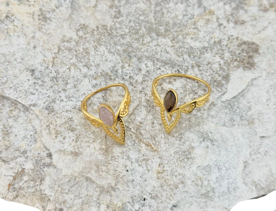 Fingerring aus Messing 24k Vergoldet mit Halbedelstein in 2 Varianten G-R29
