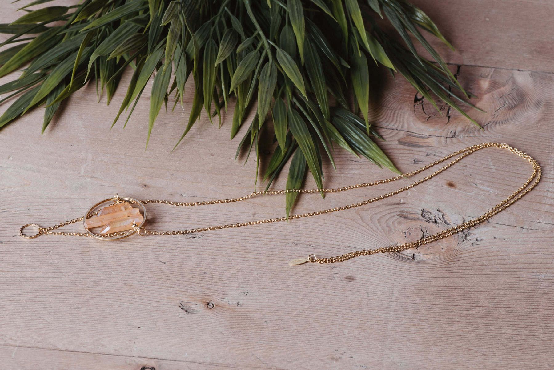 Healing Circle Necklace Gold
