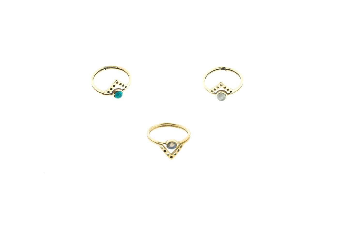 Fingerring aus nickelfreiem Messing mit Labradorit und Mondstein