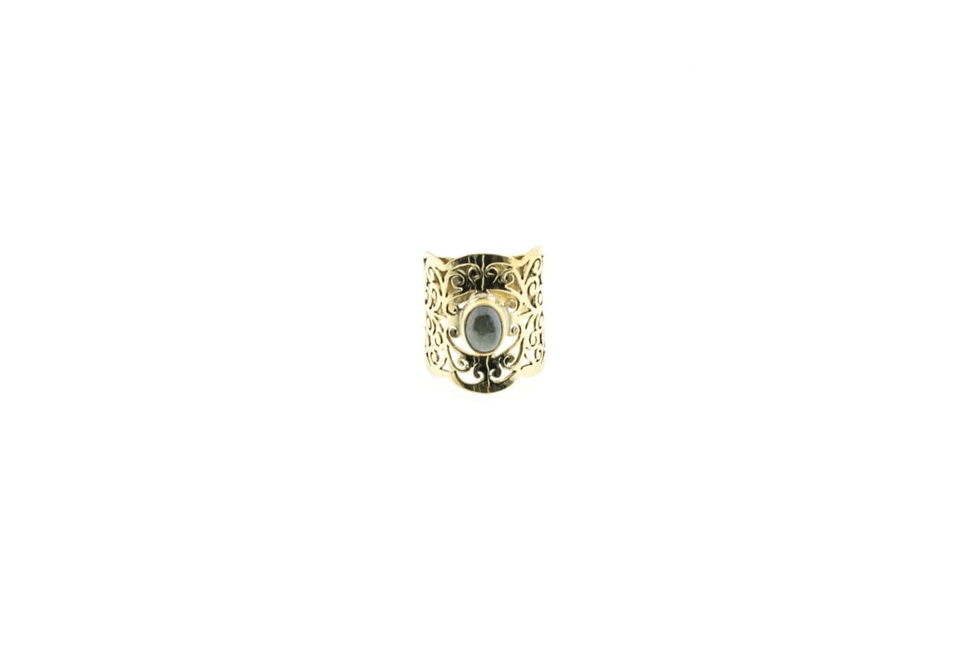 Ring aus nickelfreiem Messing mit einem Halbedelstein Türkis/Labradorit/Mondstein