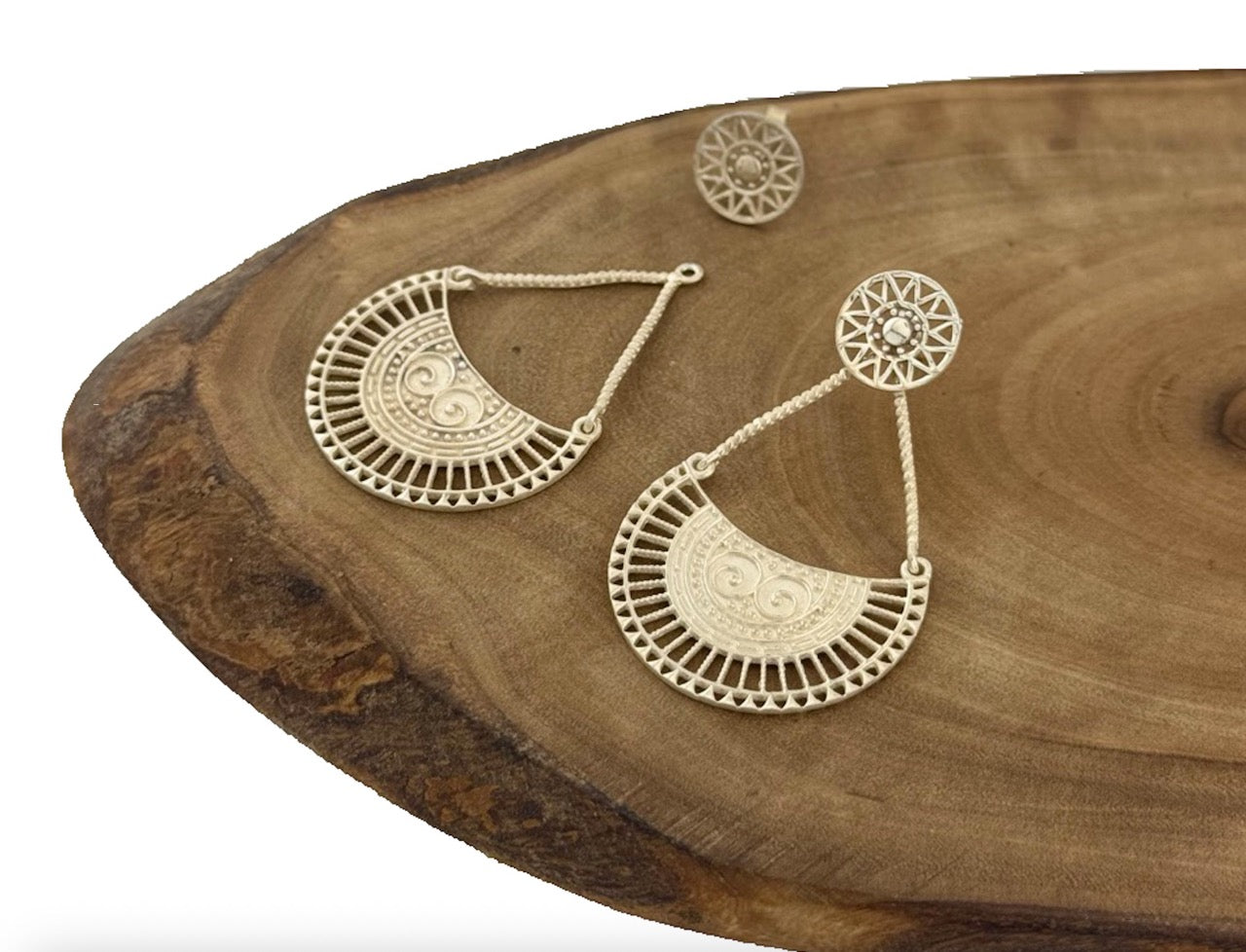 Statement Ohrringe aus 925 Silber mit Tribal Muster – Ethno trifft Eleganz