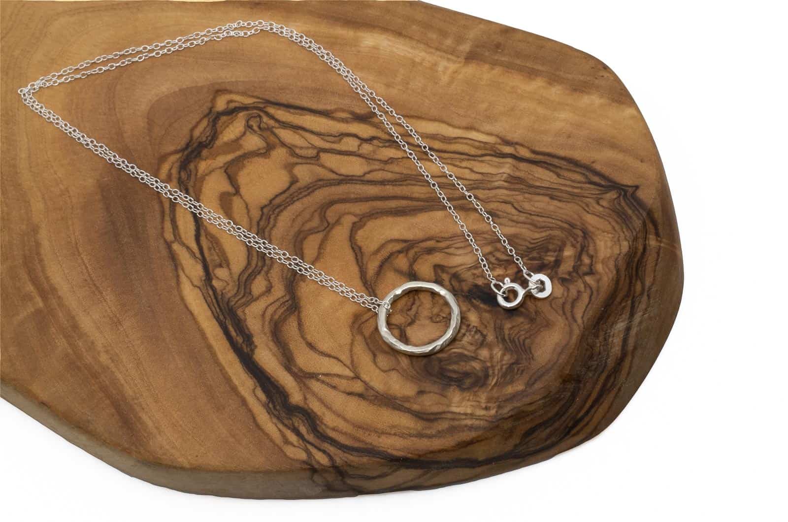 Halskette aus Silber 925 mit schlichtem Kreis