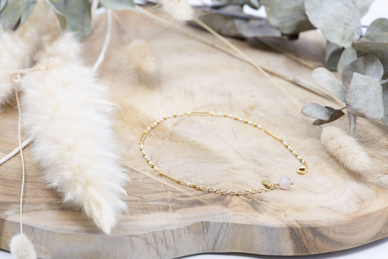 Fusskette aus Messing Vergoldet 24k mit kleinen Perlen