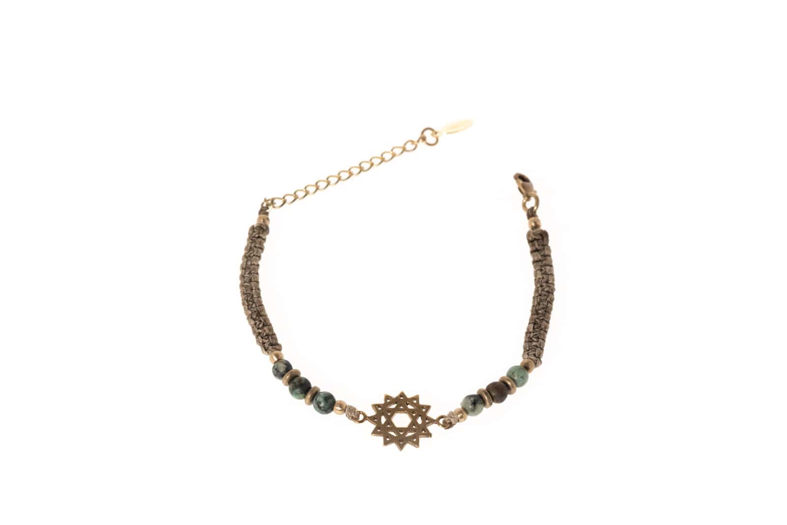 Makramee Armband Herz-Chakra mit Halbedelstein Afrikanisches Türkis