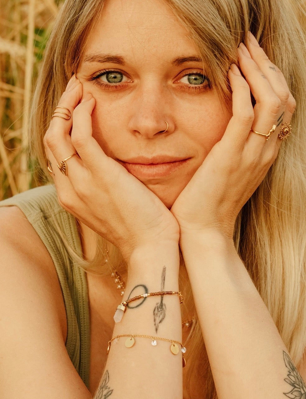 Armband mit Kristallperlen und Goldmünzen