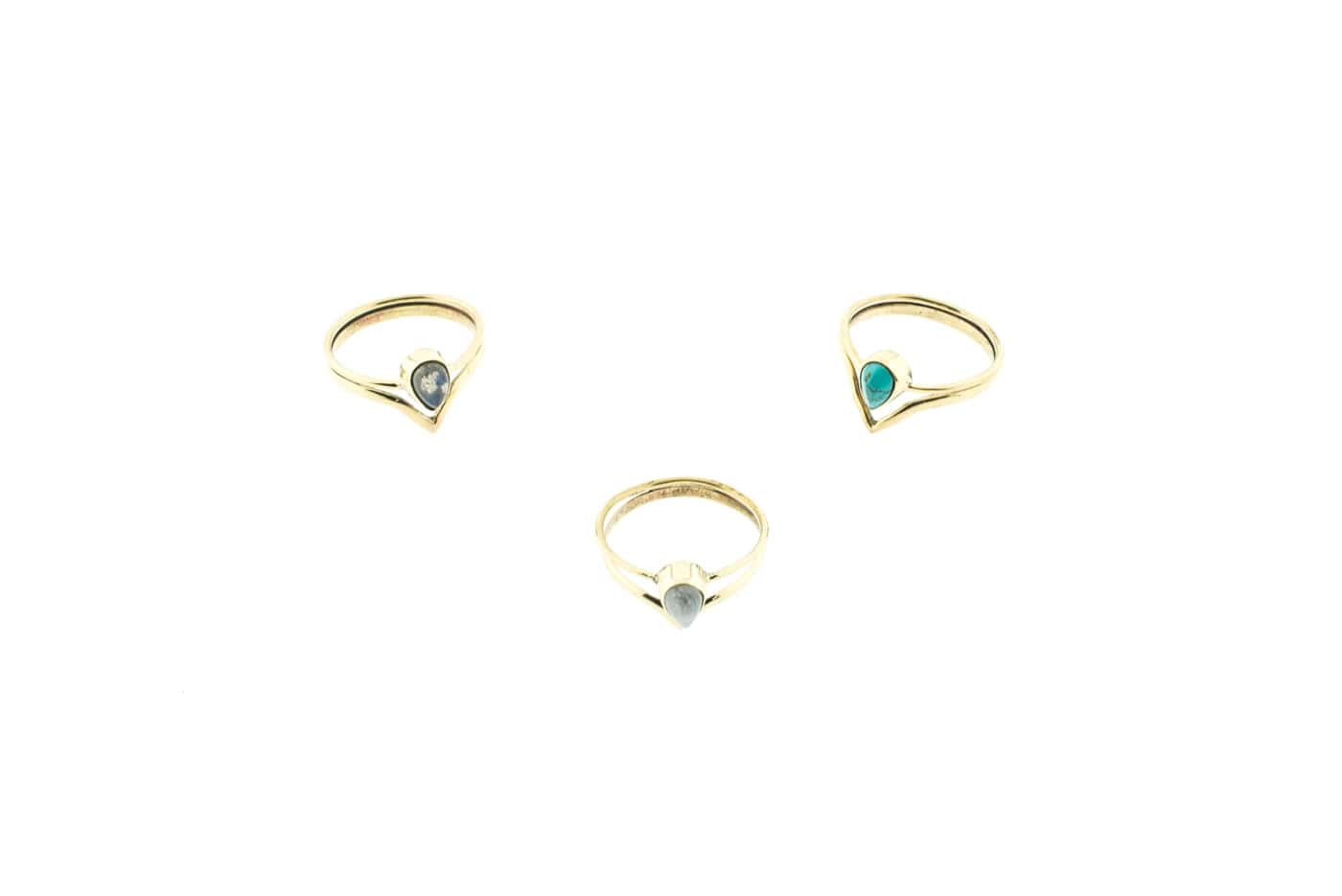 Ring Ayana aus nickelfreiem Messing mit Halbedelstein
