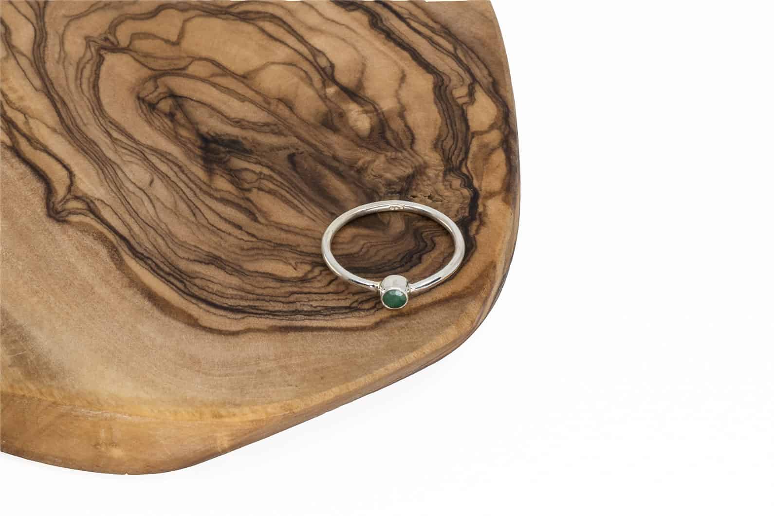 Silberring mit Edelstein