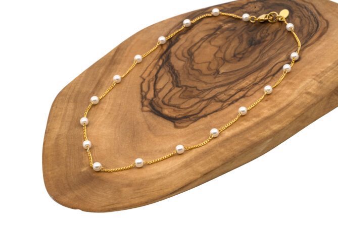Halskette aus Messing 24k Vergoldet mit Perlen