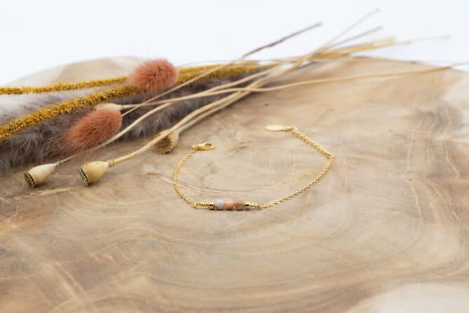 Armband Messing vergoldet mit Rosa Mondsteinen