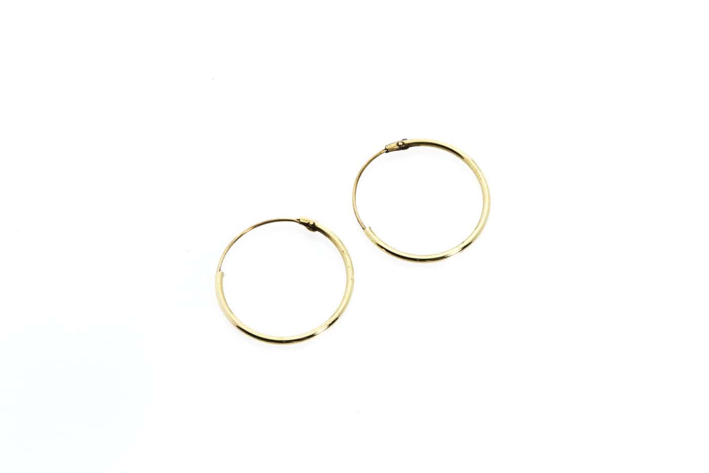 Ohrring aus nickelfreiem Messing in verschieden Größen